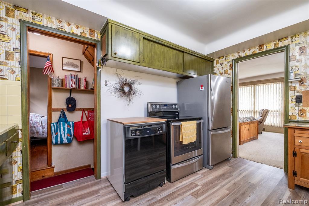 35560 Weideman Street, Clinton Twp, MI 48035 — Photo 18