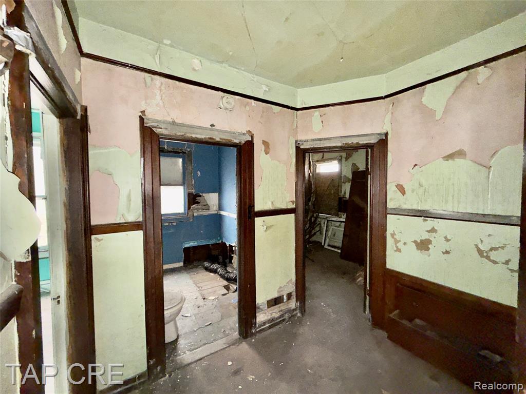 1017 E Grand Boulevard, Detroit, MI 48207 — Photo 5
