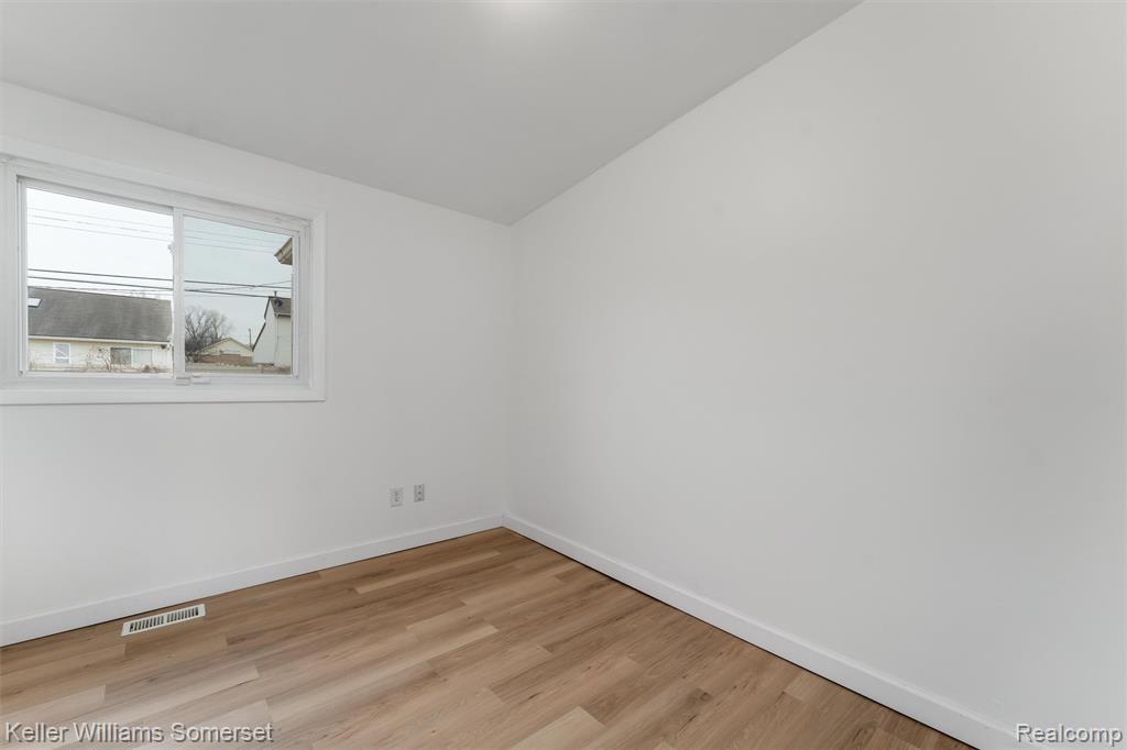29015 York Street, Inkster, MI 48141 — Photo 13