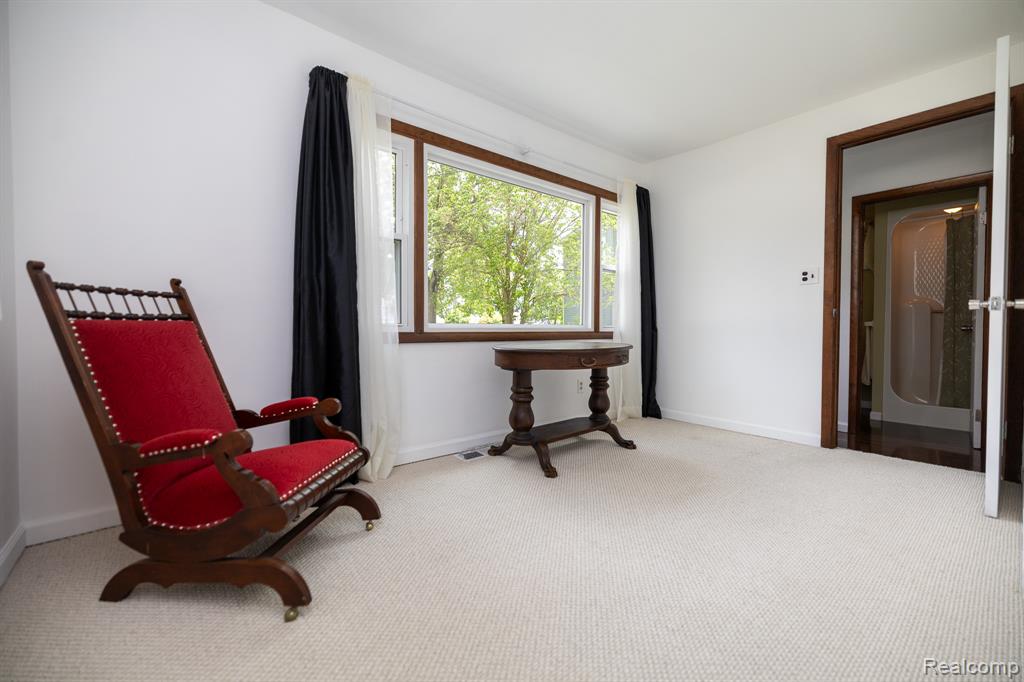 8691 Cooley Lake Road, Commerce Twp, MI 48382 — Photo 17