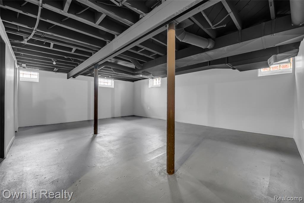 16575 Asbury Park, Detroit, MI 48235 — Photo 21