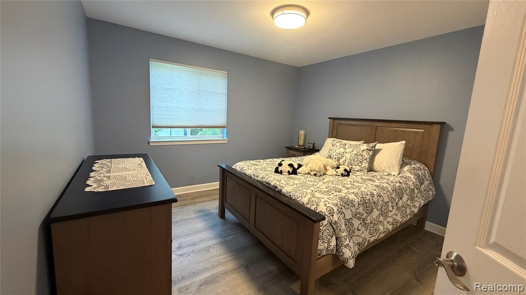 490 Cove View Drive, Waterford, MI 48327 — Photo 36