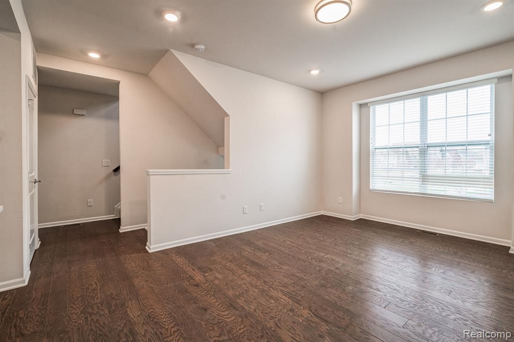 49791 LANTERN Way, Canton, MI 48188 — Photo 8