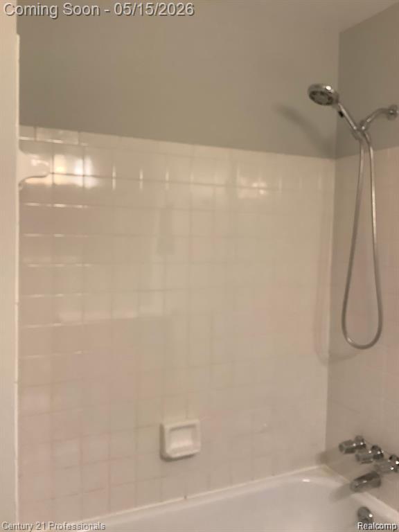 1646 Heritage Drive, Canton, MI 48188 — Photo 9