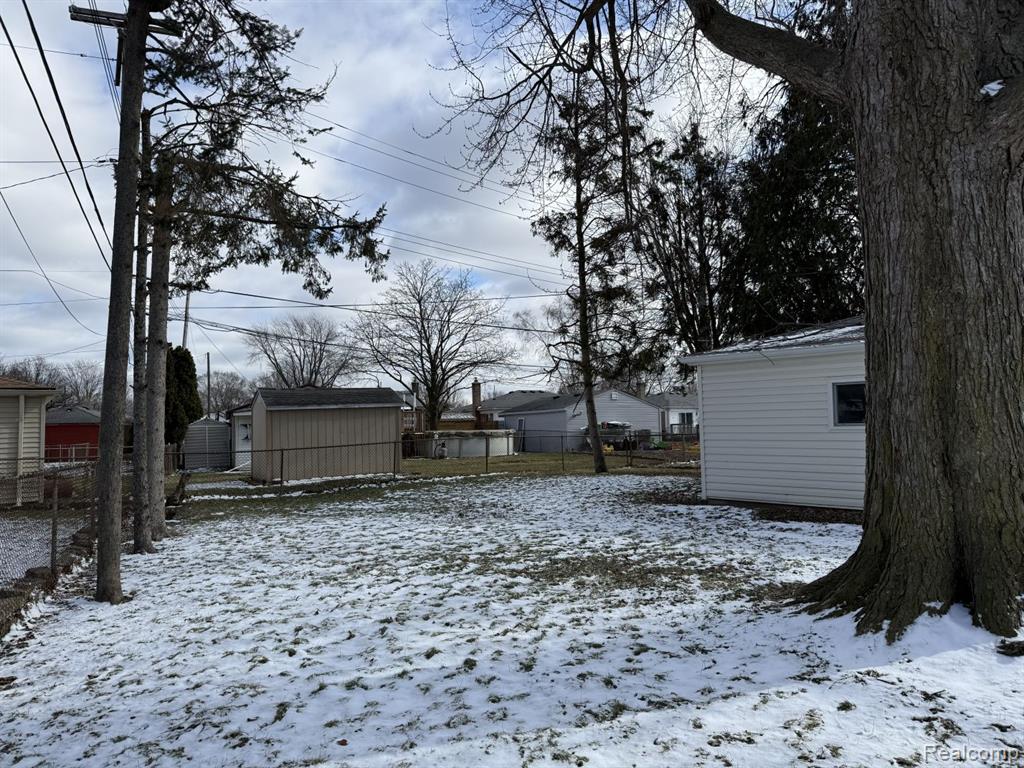 8411 Monroe Boulevard, Taylor, MI 48180 — Photo 5