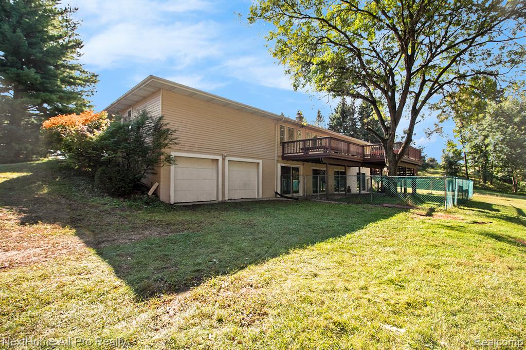 7195 Curtis Road, Northville, MI 48168 — Photo 55