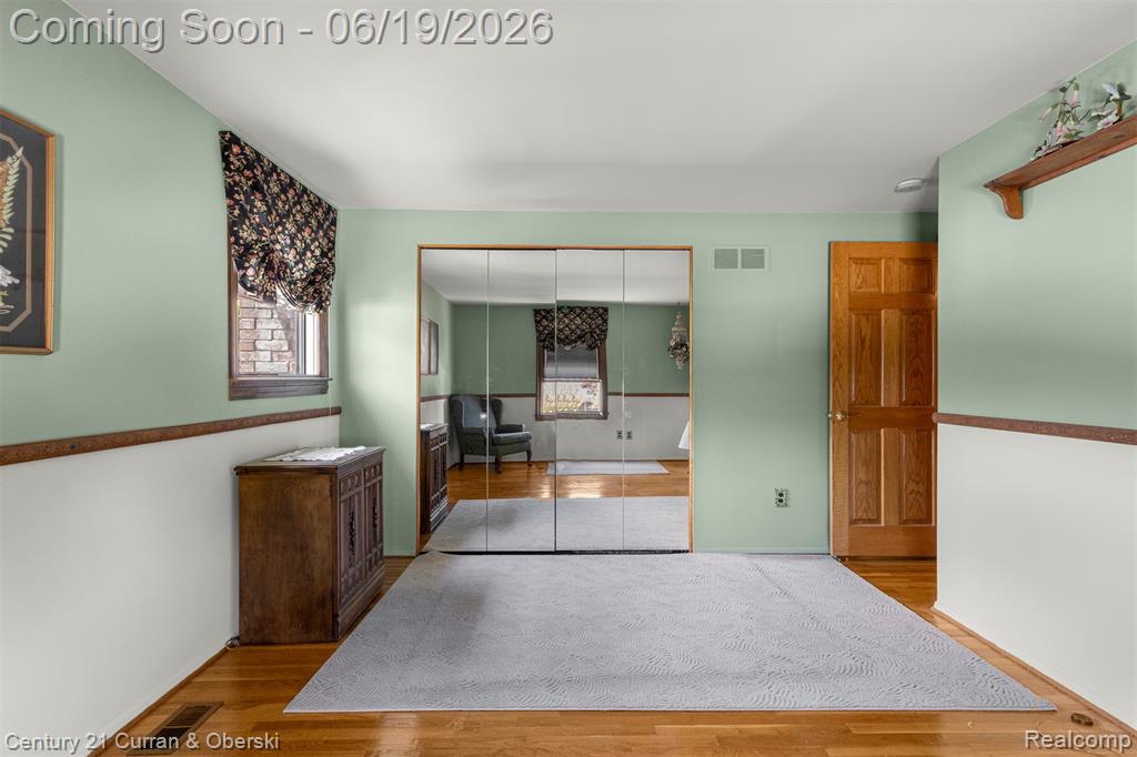 23312 E Fairway Drive, Trenton, MI 48183 — Photo 25