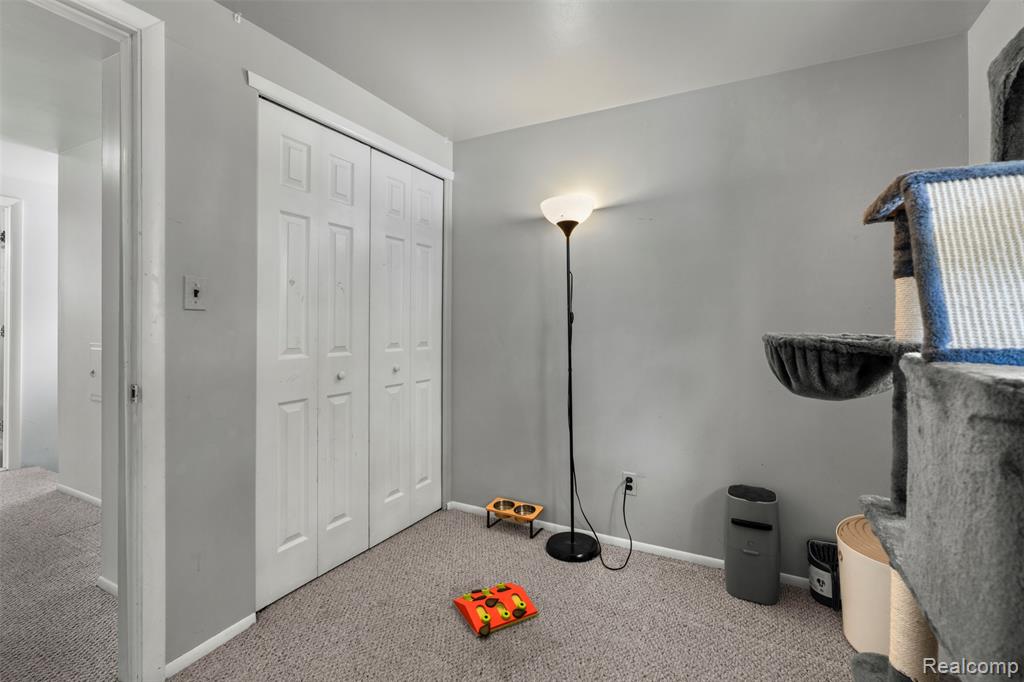9719 Katherine Street, Taylor, MI 48180 — Photo 17