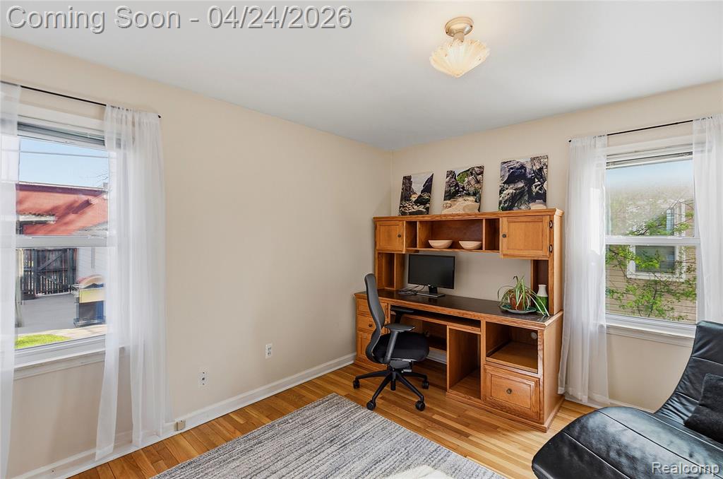 8570 Troy Street, Oak Park, MI 48237 — Photo 18