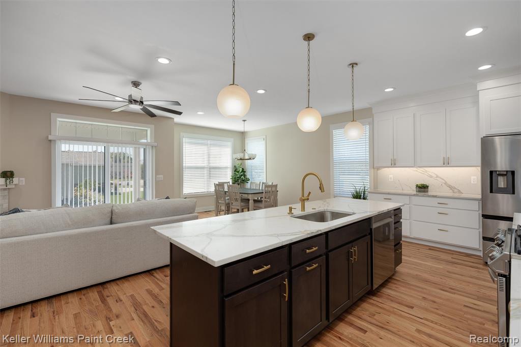 7955 Jordan Drive, Waterford, MI 48327 — Photo 16
