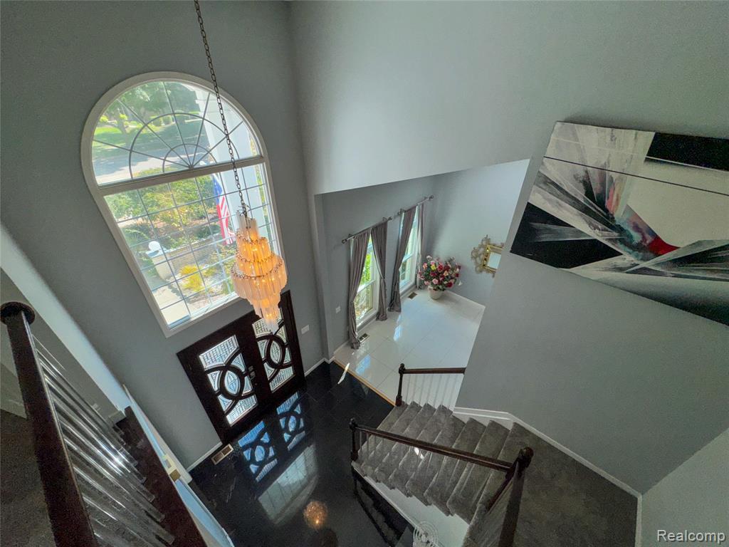 7240 Aaronway Drive, West Bloomfield, MI 48324 — Photo 32