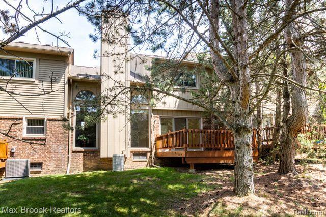 6337 N ASPEN RIDGE Boulevard, West Bloomfield, MI — Photo 47