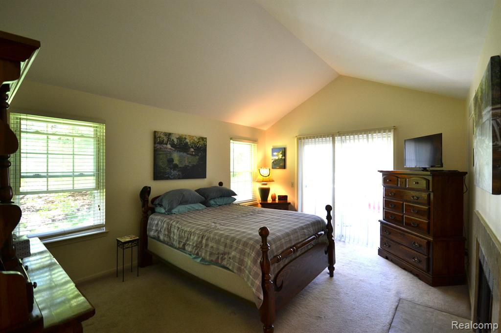 1166 Fairways Boulevard, Troy, MI 48085 — Photo 13