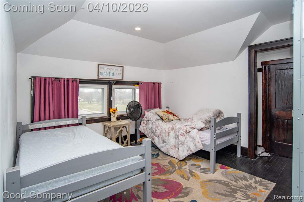 30 Lawrence Street, Detroit, MI 48202 — Photo 38