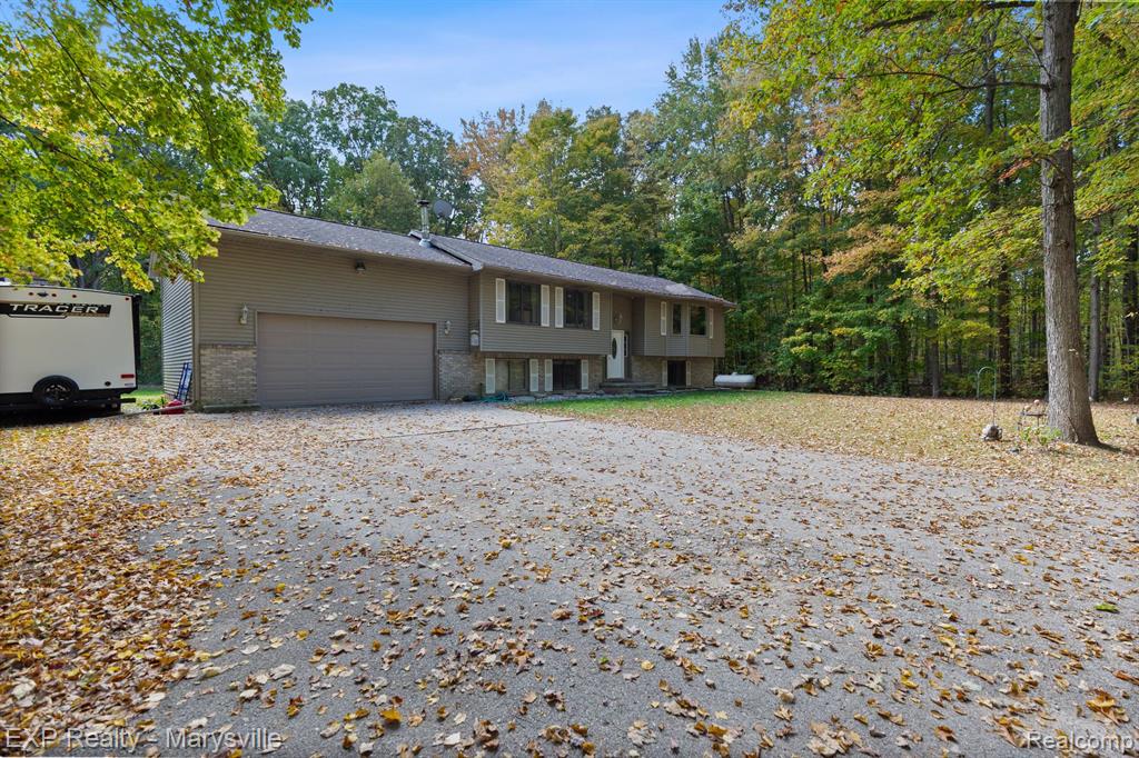7187 Phillips, MI 48049 — Photo 31
