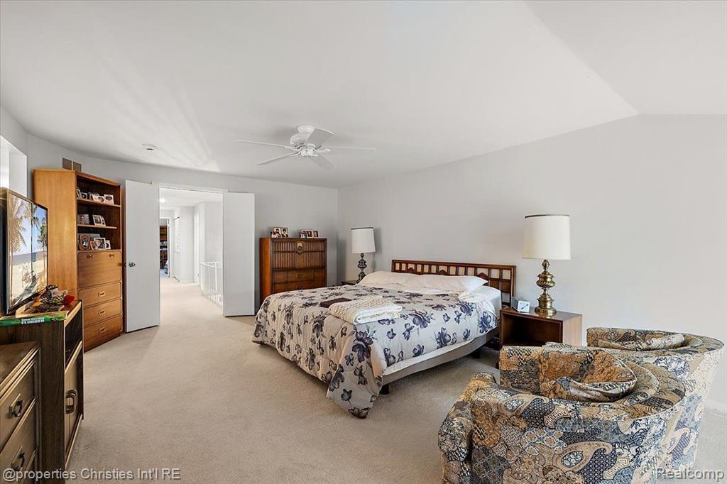 7036 Bridge Way, West Bloomfield, MI — Photo 37