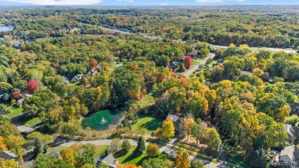 9755 Forest Ridge Drive, Clarkston, MI 48348 — Photo 63