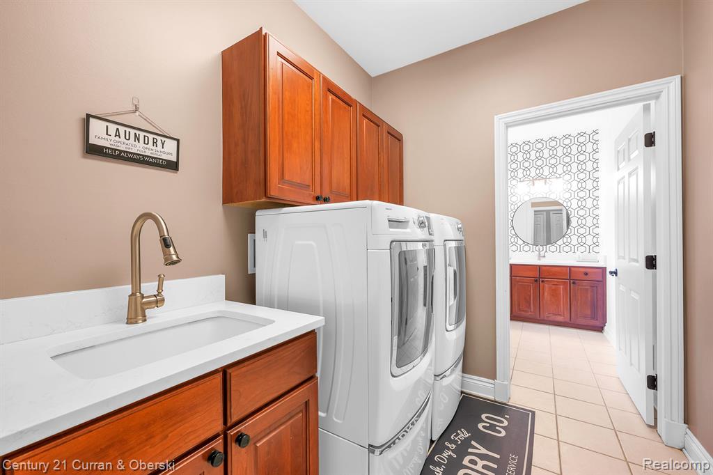 17944 RIDGEVIEW Drive, Northville, MI 48168 — Photo 16