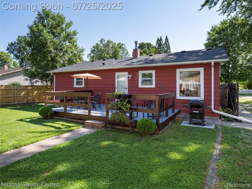 407 Crescent Avenue, Holly, MI 48442 — Photo 19
