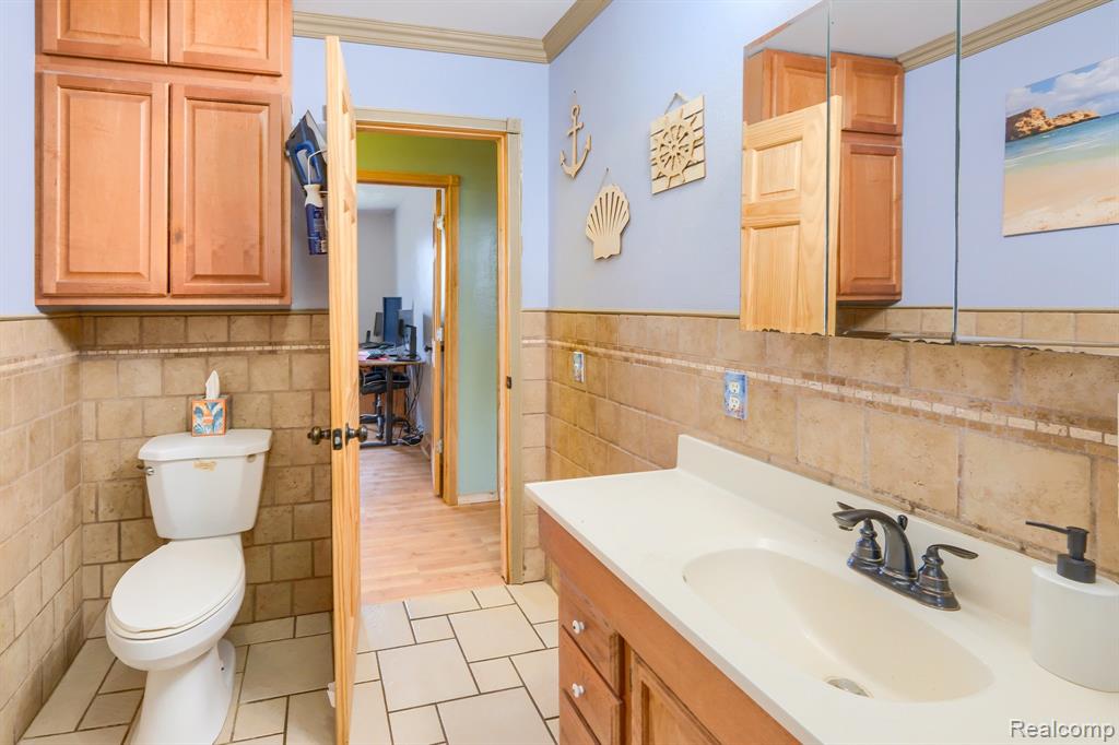 8250 Rockwood Avenue, Mount Morris, MI 48458 — Photo 41