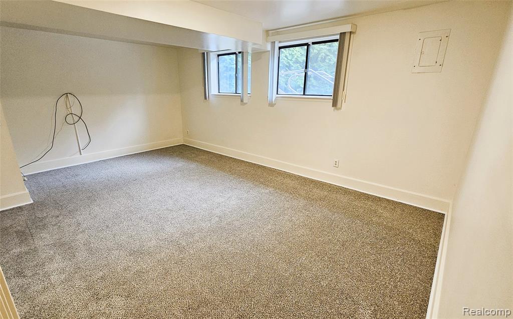 5231 Bantry Drive, West Bloomfield, MI — Photo 19