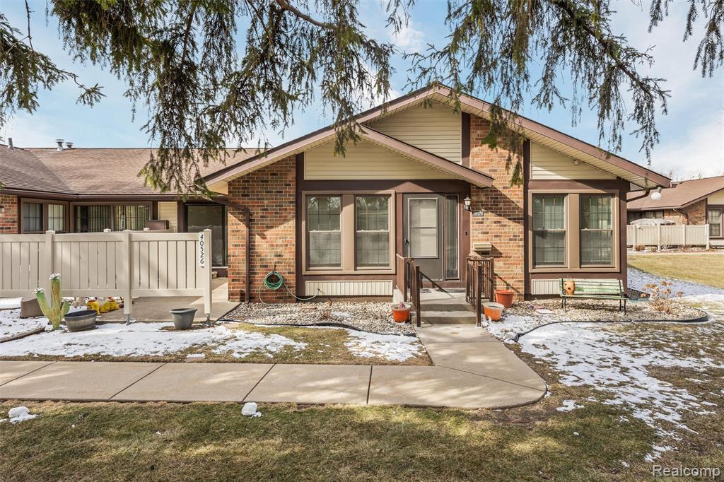 40526 Newport Drive, Plymouth, MI 48170 — Photo 3