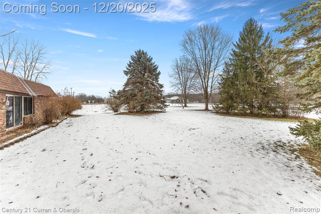 28237 W Huron River Drive, Flat Rock, MI 48134 — Photo 18