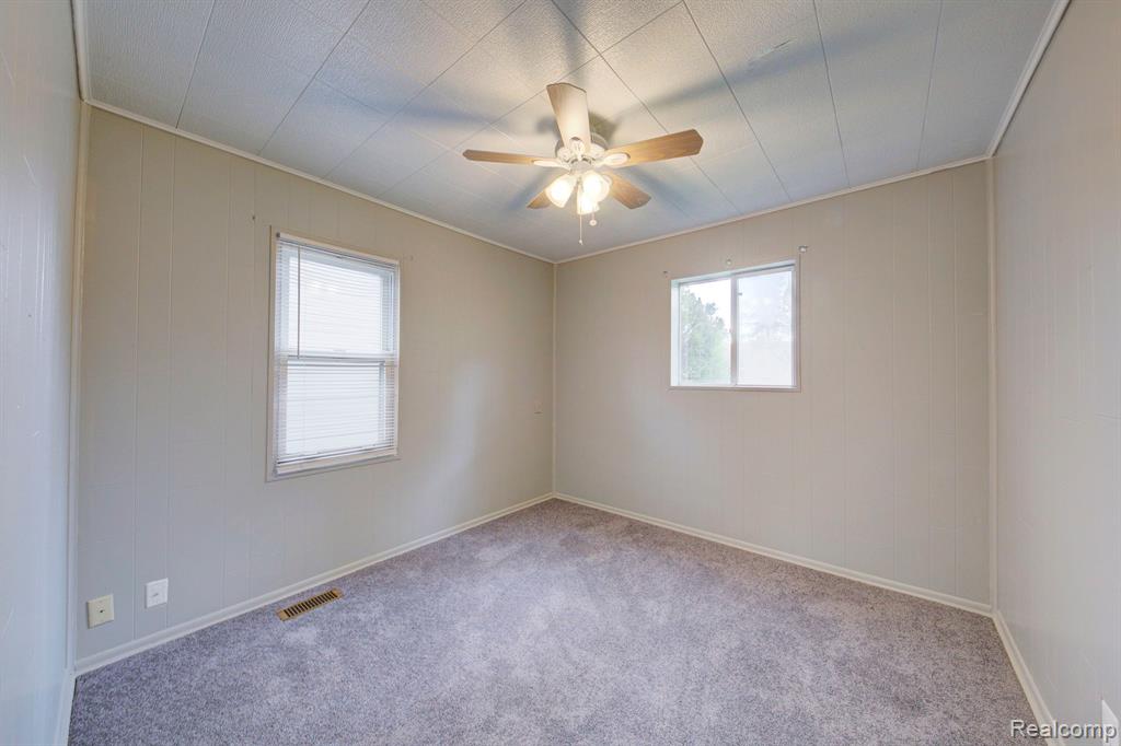 4424 COLUMBUS Street, Wayne, MI 48184 — Photo 10