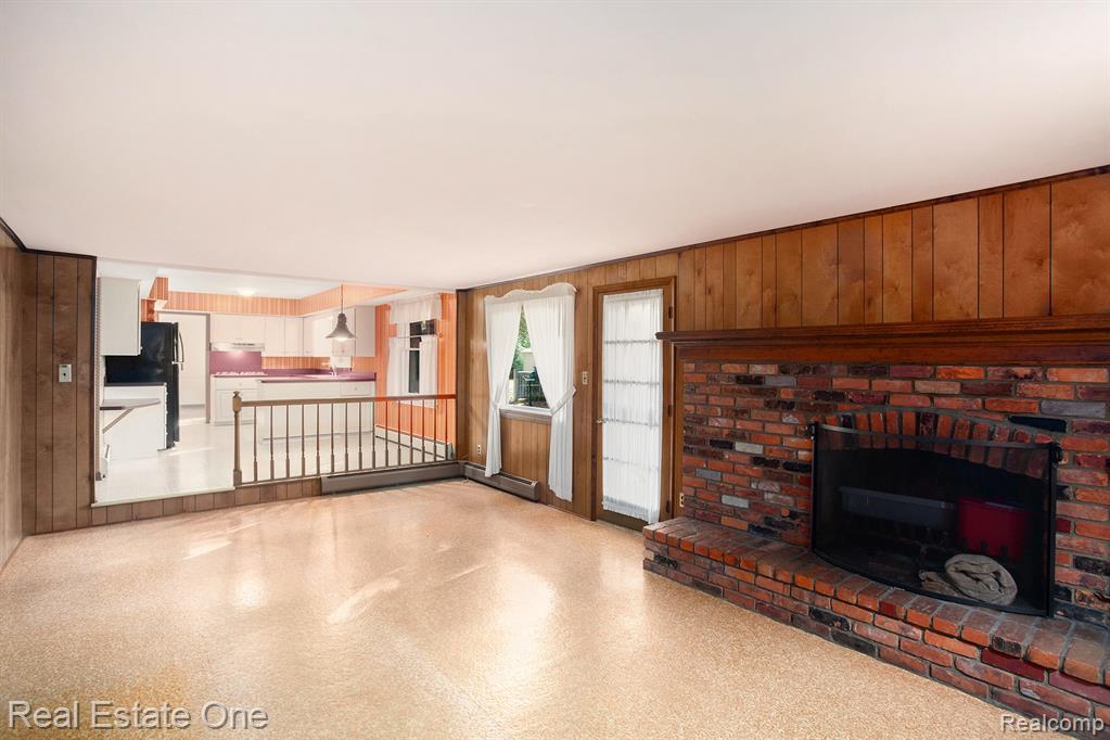 5593 Northcote, West Bloomfield, MI — Photo 12