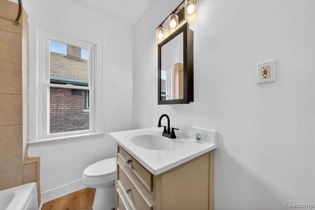 368 Piper Boulevard, Detroit, MI 48215 — Photo 35