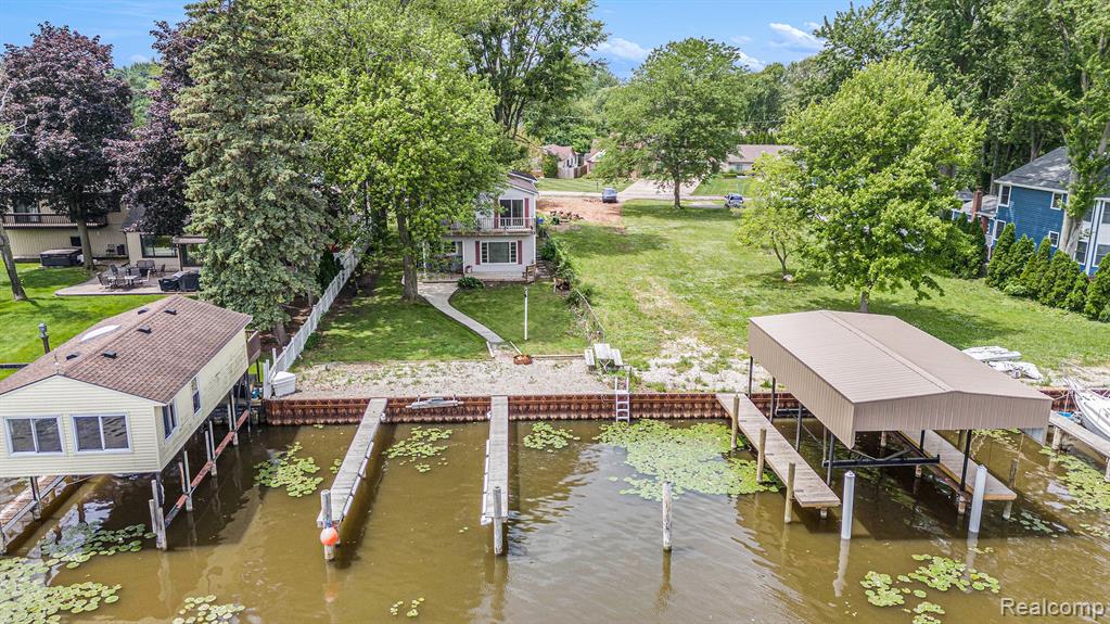 39846 Shoreline Drive, Harrison Township, MI — Photo 18