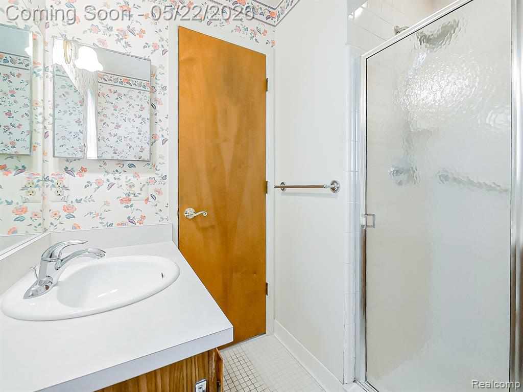 38663 Cypress Meadow Drive, Clinton Twp, MI 48036 — Photo 21