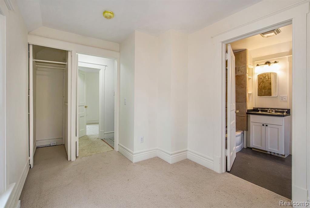 1017 Washtenaw Road, Ypsilanti, MI 48197 — Photo 18