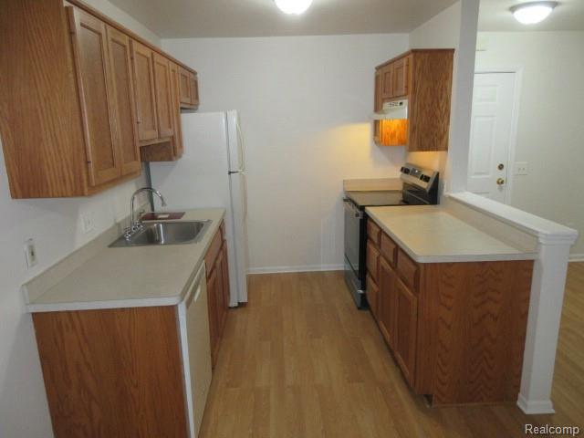 43237 CAPE Drive, Sterling Heights, MI 48313 — Photo 5