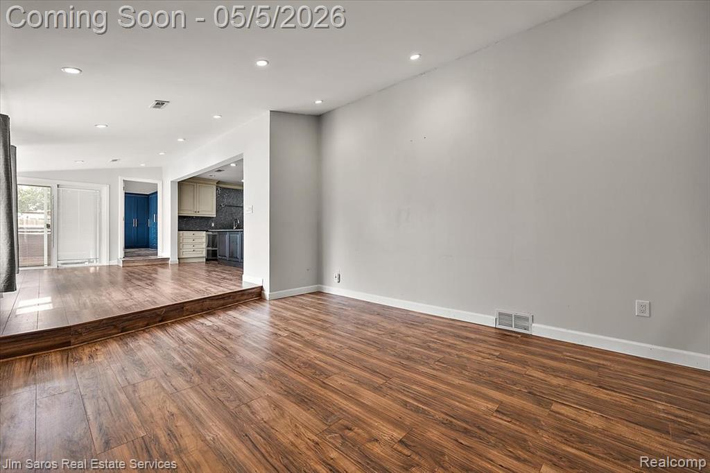 22470 Wildwood Street, Saint Clair Shores, MI 48081 — Photo 11