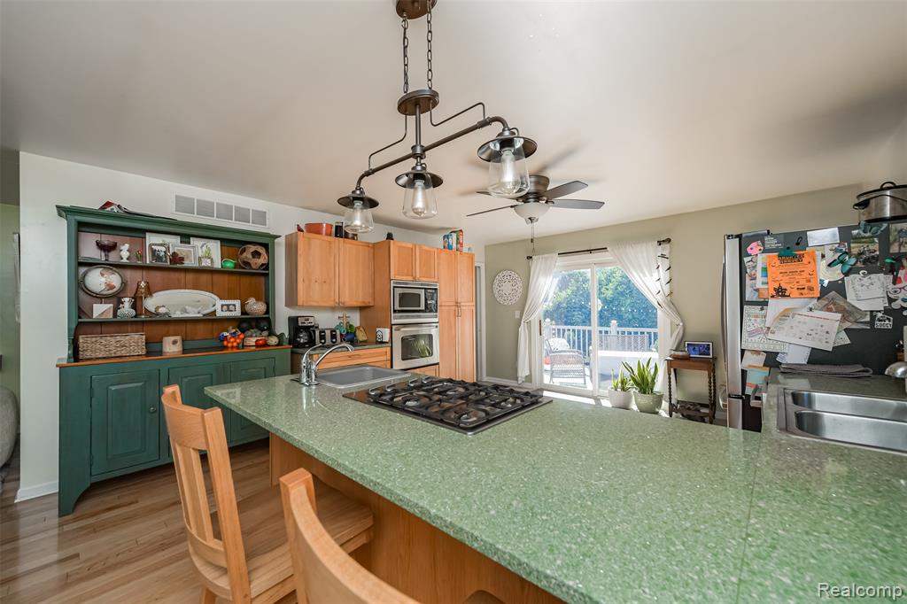 2076 Seymour Lake Road, Ortonville, MI 48462 — Photo 43