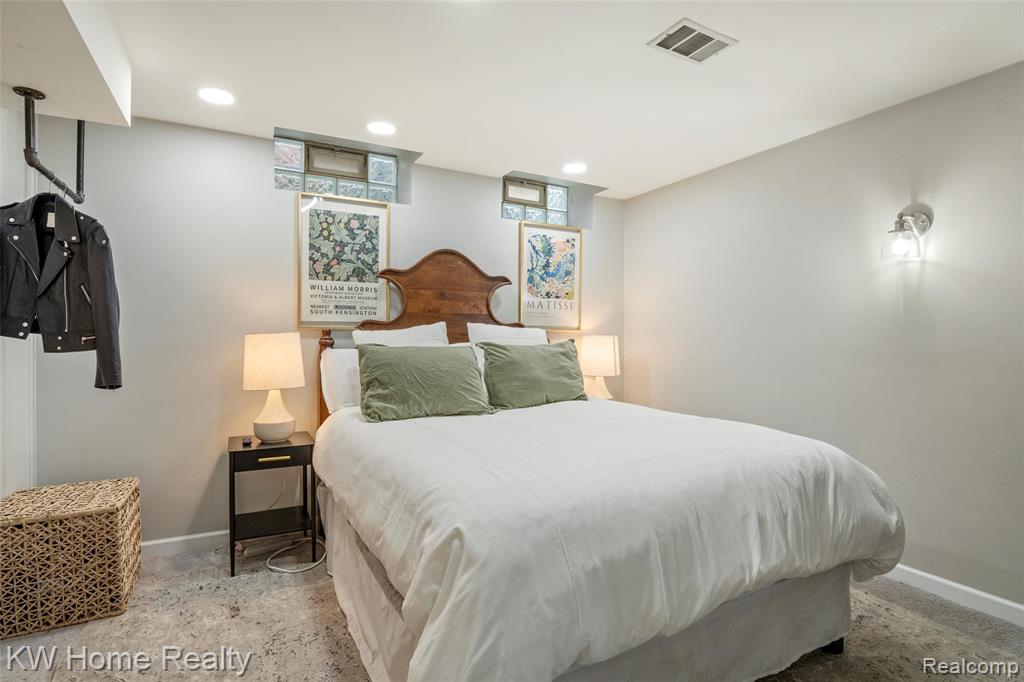 595 Kimberly Street, Birmingham, MI 48009 — Photo 45