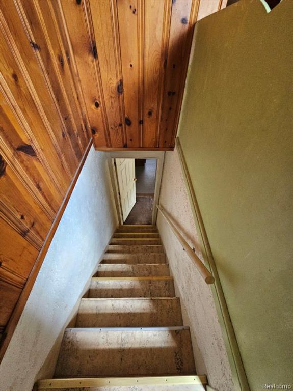 15605 Veronica Avenue, Eastpointe, MI 48021 — Photo 11