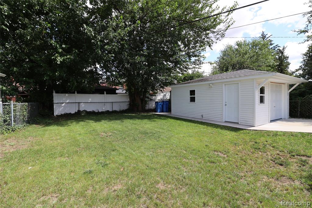 6840 N Silvery Lane, Dearborn Heights, MI 48127 — Photo 47