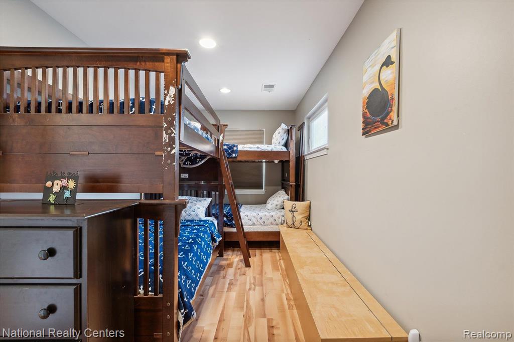 4807 DOWNING Drive, Pinckney, MI 48169 — Photo 28