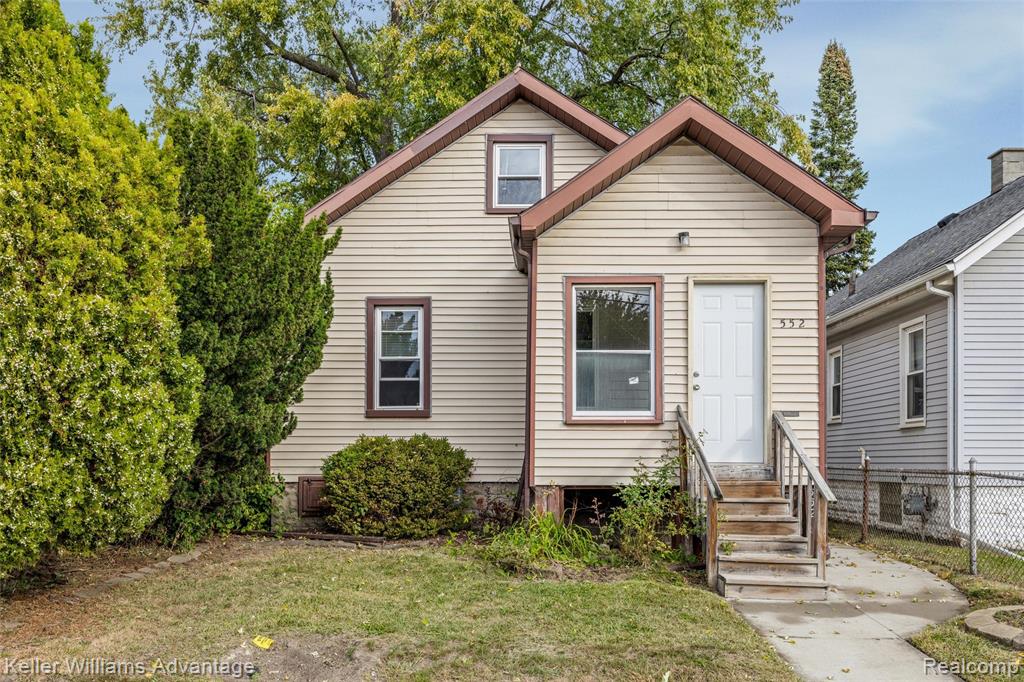 552 Bondie Street, Wyandotte, MI 48192 — Photo 3