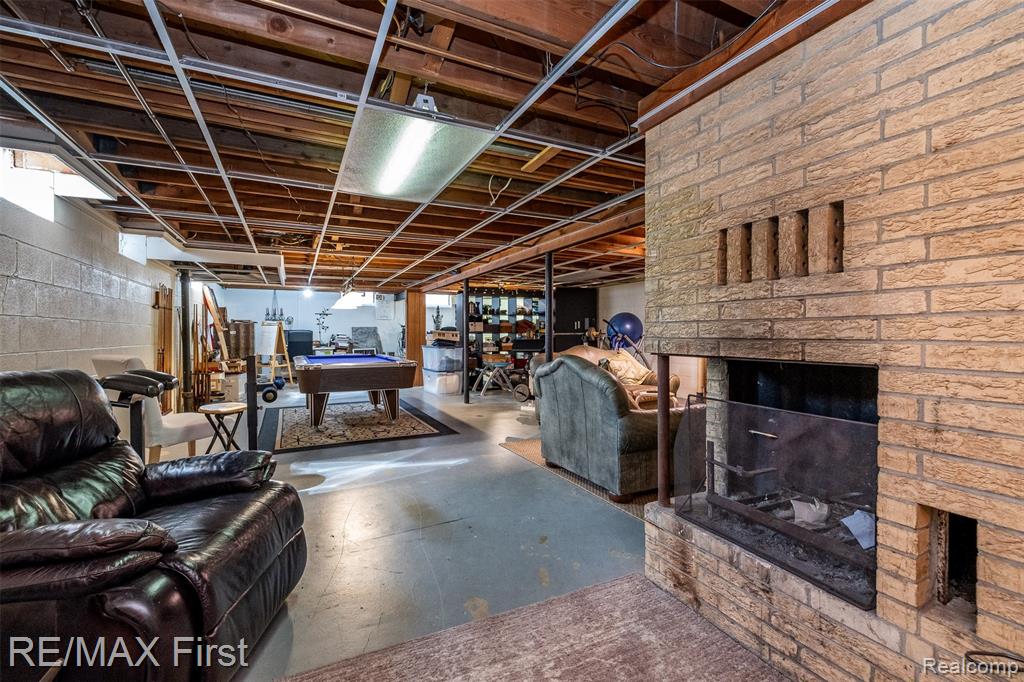 905 W Parker Avenue, Madison Heights, MI 48071 — Photo 46