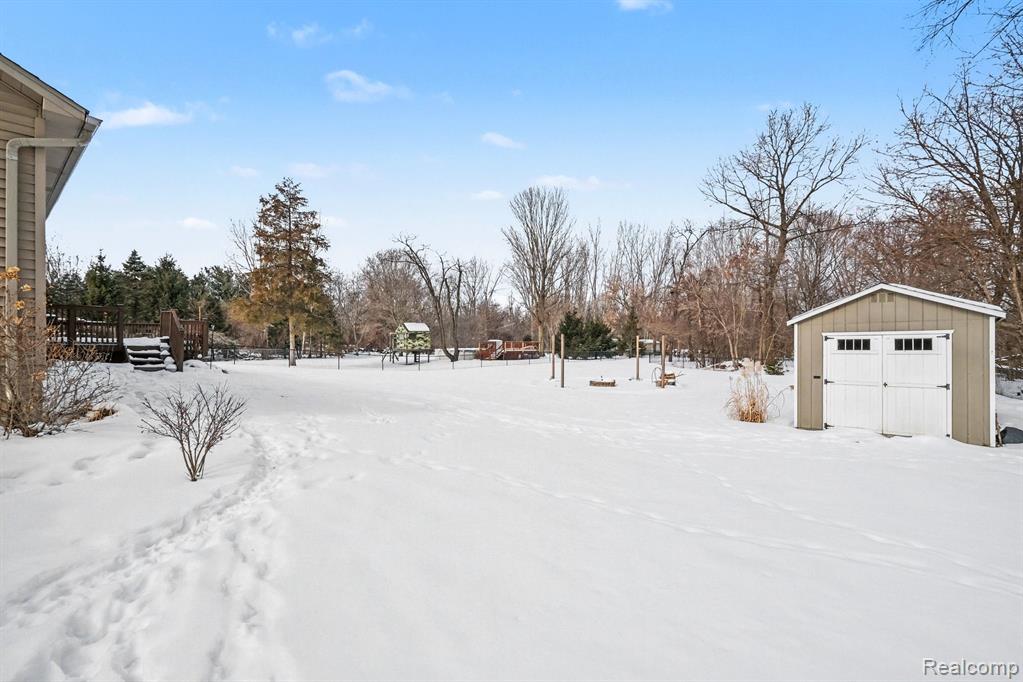 632 Mill Street, Fenton, MI 48430 — Photo 24
