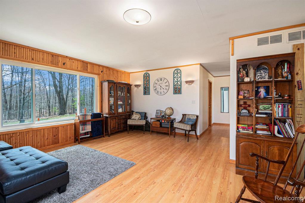 2172 N US 23, Harrisville, MI 48740 — Photo 22