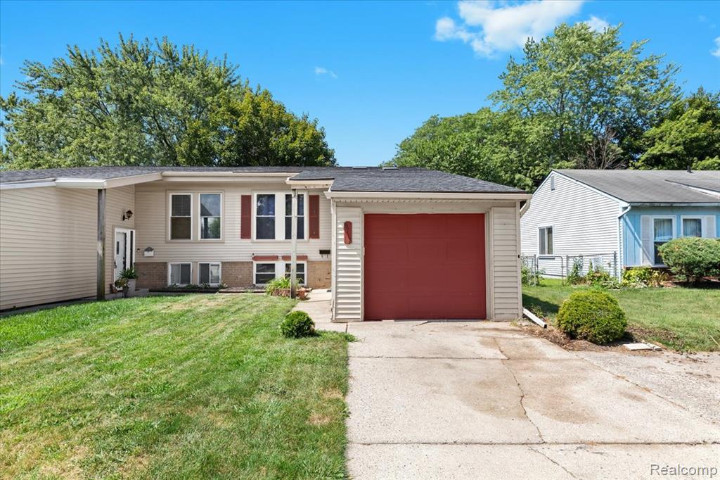 6717 Foxthorn Road, Canton, MI 48187 — Photo 6