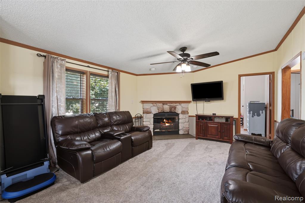 4634 Butternut Street, Clarkston, MI 48348 — Photo 12