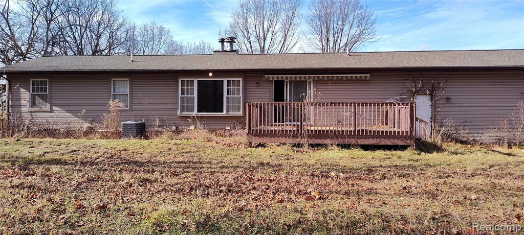 667 Chilson Road, Howell, MI 48843 — Photo 2