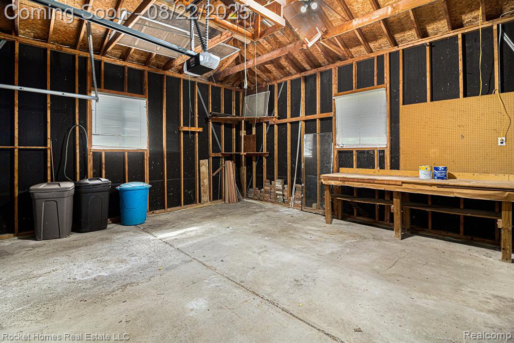 44620 W 11 Mile Road, Novi, MI — Photo 16