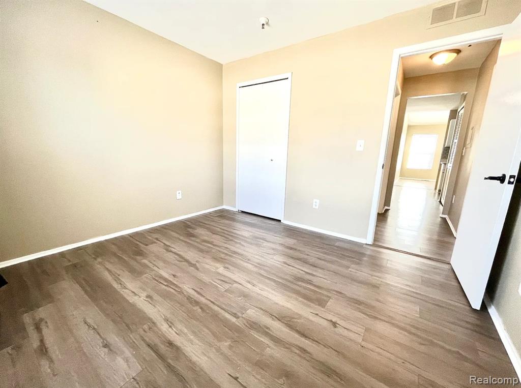 15650 Stone Crossing Drive, Southfield, MI 48075 — Photo 20