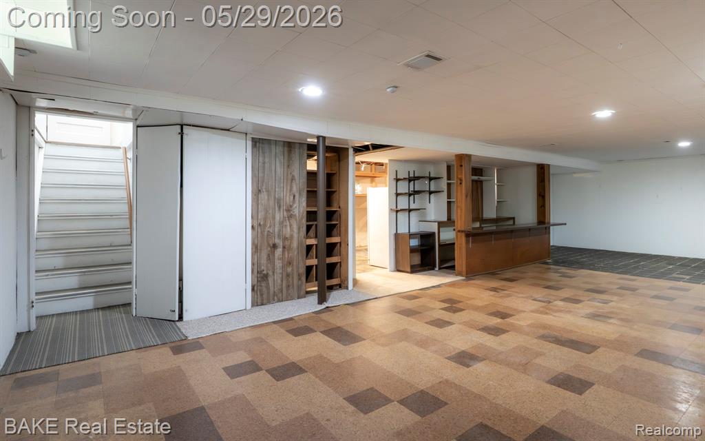 800 Parkview Drive, Plymouth, MI 48170 — Photo 30